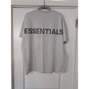 Fear of God Essentials Boxy Logo T-shirt women's medium gray street wear‎